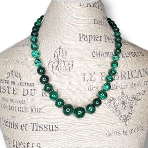 Green Malachite Graduated Beaded Vintage Necklace - OS